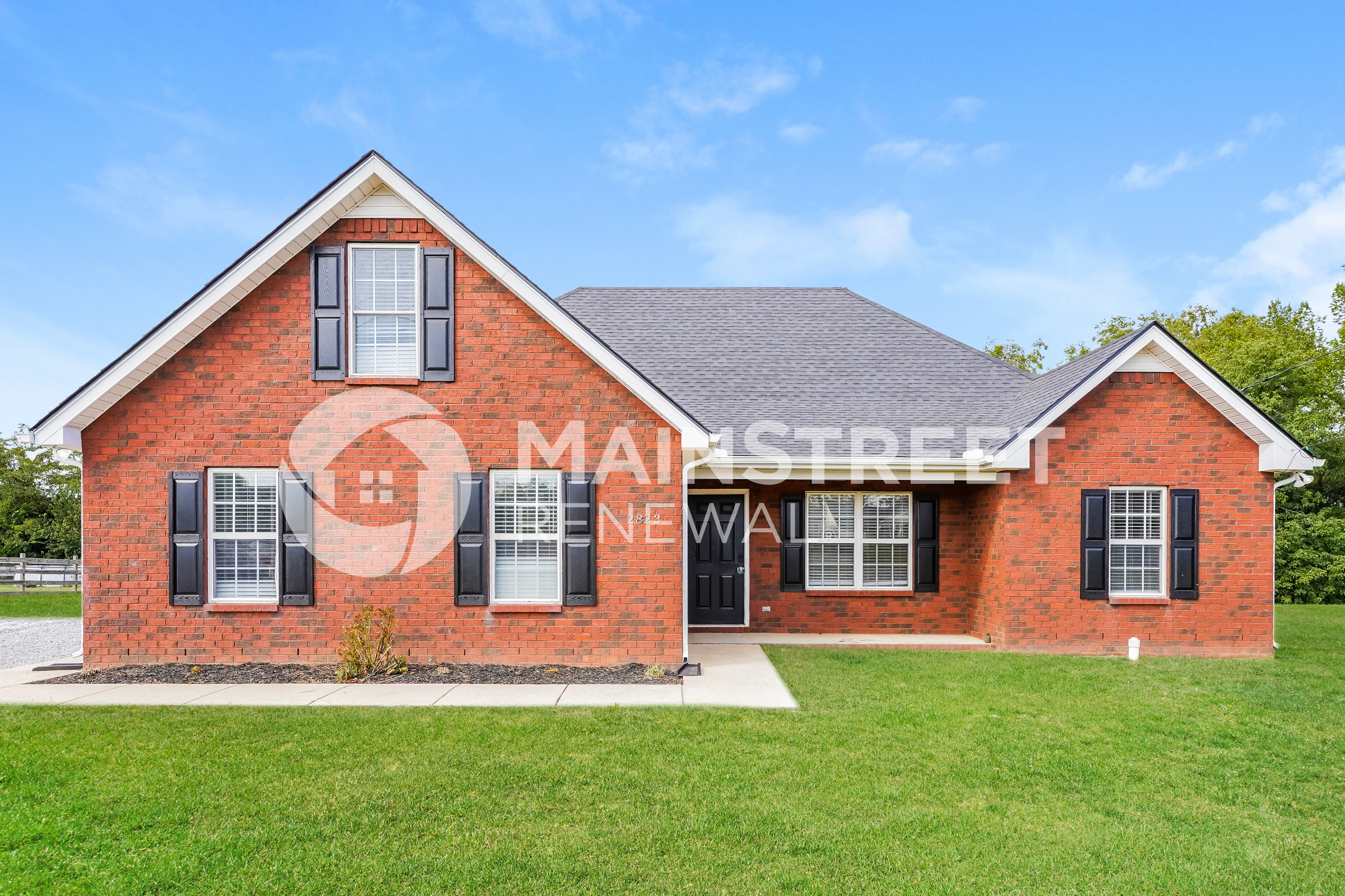 2823 RIDGEWOOD DR CHRISTIANA, TN 37037